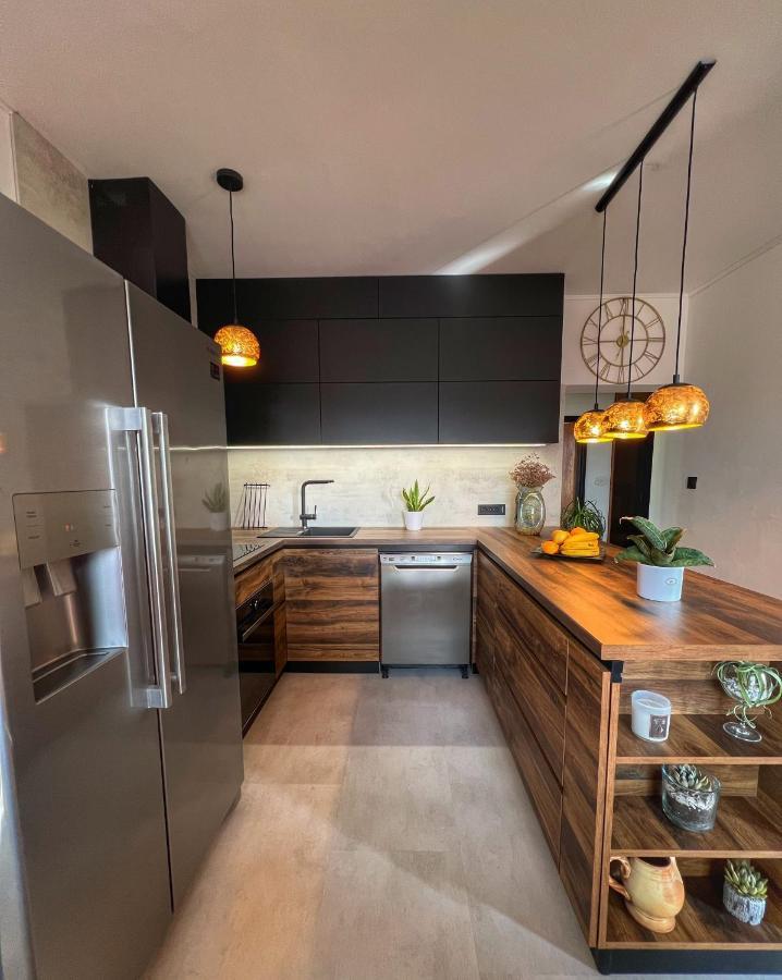 Apartmani Mia Palit Zewnętrze zdjęcie